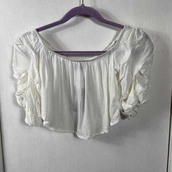 LF Brand Call Me Eden white crop off shoulder ruffle top.  Sz XS - Picture 1 of 4